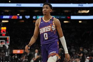 邓恩谈新帅：第一次训练时感到筋疲力尽 好久没试过这种感觉了